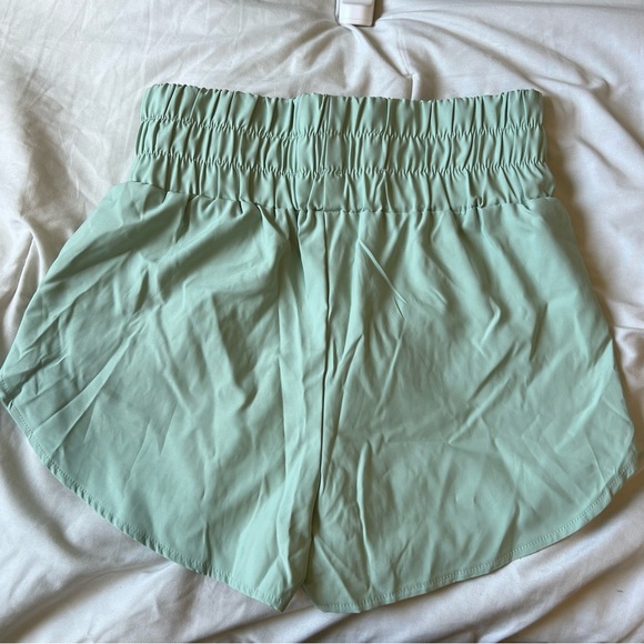 Shein Running shorts - Picture 2 of 8